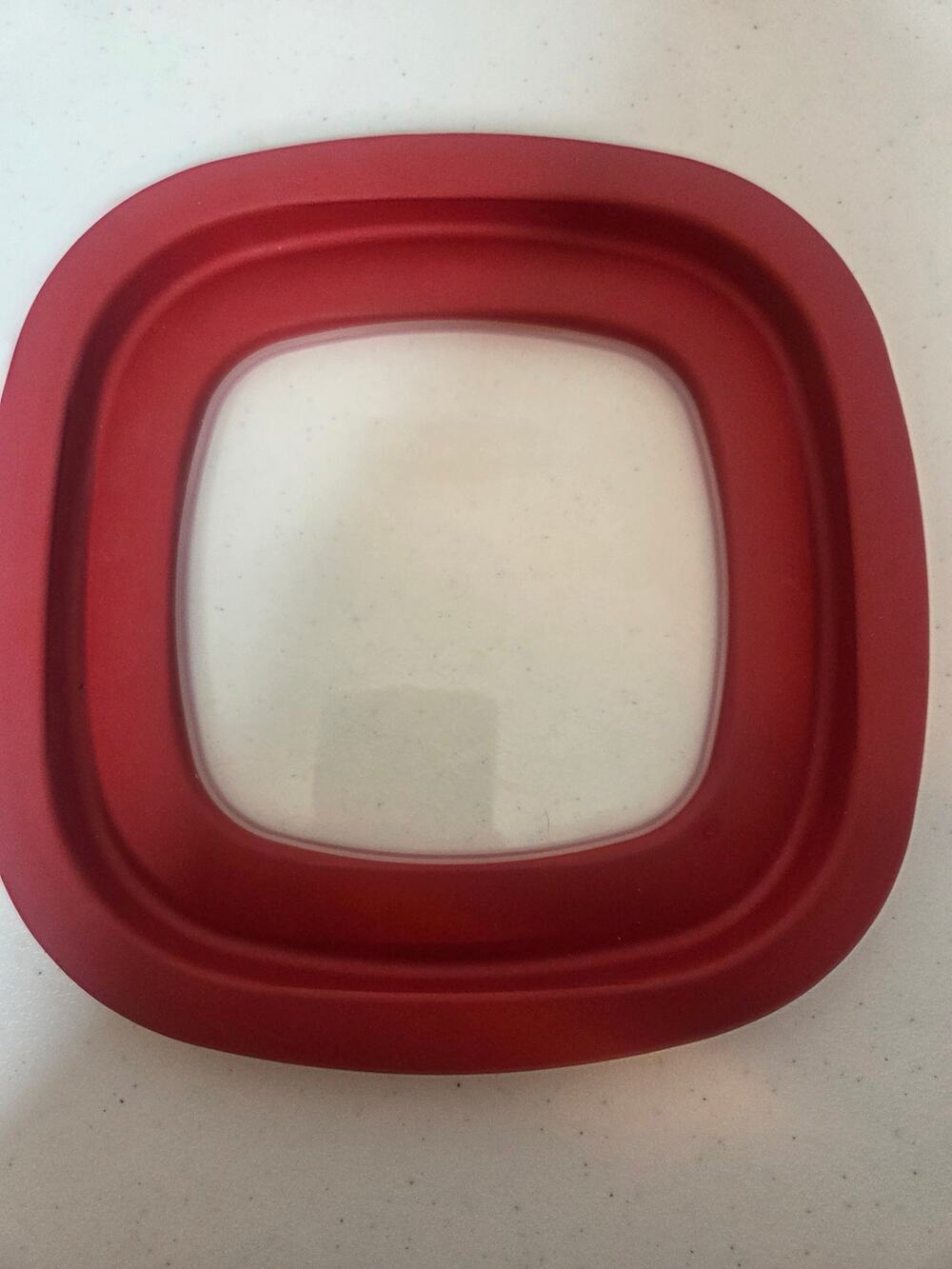 Rubbermaid Premier square Replacement lid w/ window 10M5M6 Red 9-3/8"